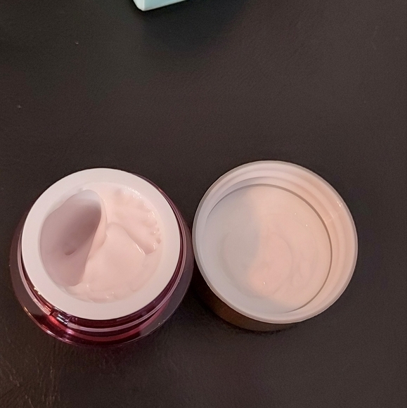 Estee Lauder Resilience Multi-effect Night Trie-Peptide Face And Neck Creme - Picture 6 of 6